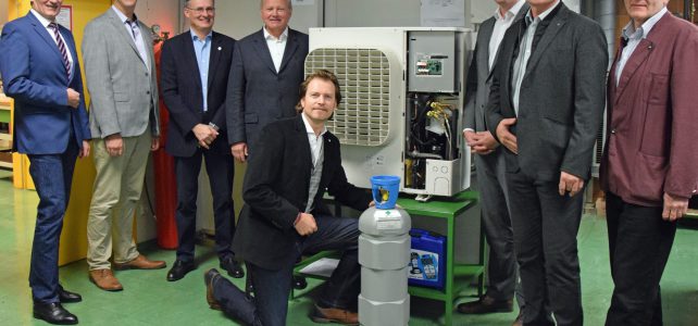 1. Kälteanlage mit natürlichem Kältemittel CO2 in Betrieb!